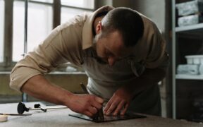 jak wybrac dobrego szklarza