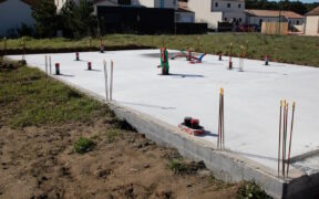 izolacja pionowa fundamentu charakterystyka