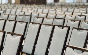Hotel jako przestrzeń spotkań. Jak zmienia się rola hoteli w świecie konferencji i wydarzeń biznesowych?
