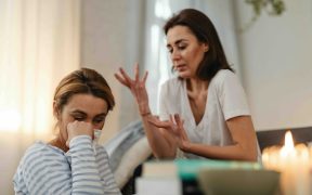 dzieci-kontra-rodzice-kto-tu-naprawde-rzadzi