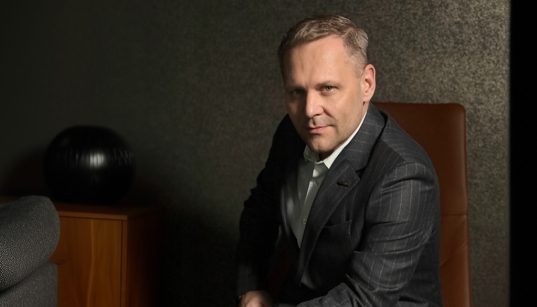 800+ odkładane przez lata? Wynik może zaskoczyć rodziców