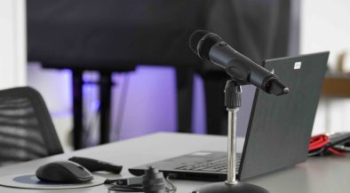 podcast-zamiast-szkolenia-przedsiebiorcy-coraz-czesciej-ucza-sie-sluchajac-historii-innych-ludzi